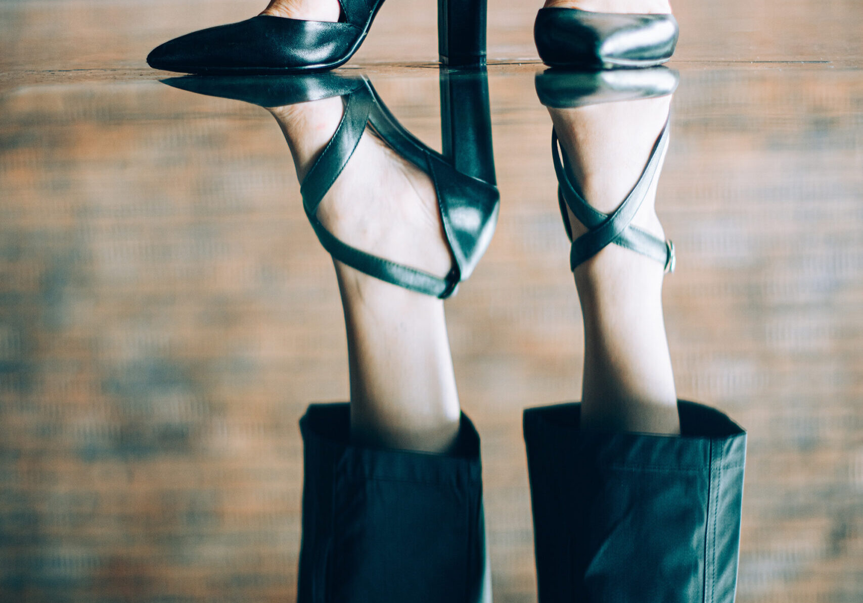 9-female-legs-in-blac